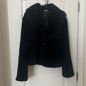 Chic Black Short Faux Fur/Teddy Jacket for Women